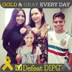 Meet your Posher, Claudia